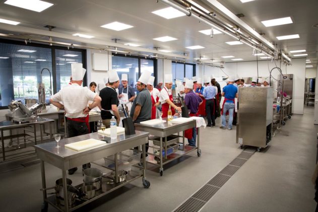 Atelier d'innovation culinaire au Centre Culinaire Contemporain